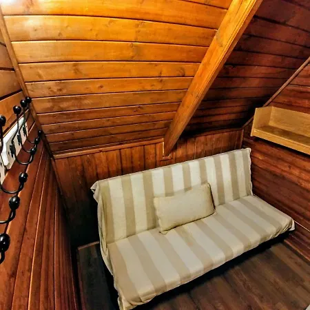 Zebra Lodge